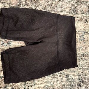 Lululemon Wunder Train Shorts
